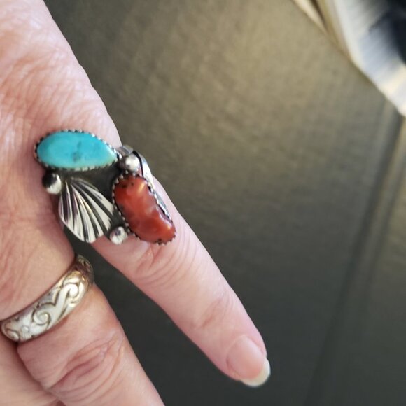 Navajo Turquoise Coral Silver ring, Sz 6-1/2 Vintage - Picture 8 of 10